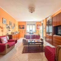 S2 Appartamento con box zona Conad