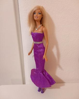 Barbie in look gran gala