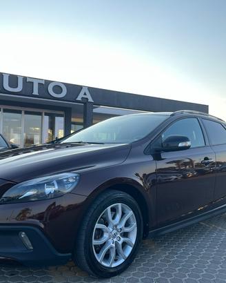 VOLVO V40 D2 Geartronic CROSS COUTRY