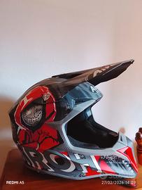 casco cross con mascherina 