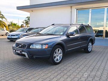 Volvo XC70 2.4 D5 20V AWD Summum Solo 130.000km