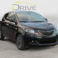 Lancia Ypsilon 1.0 FireFly Hybrid GOLD.plus