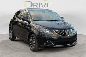Lancia Ypsilon 1.0 FireFly Hybrid GOLD.plus