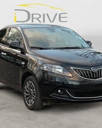 Lancia Ypsilon 1.0 FireFly Hybrid GOLD.plus
