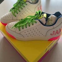 Sneaker jammers London
