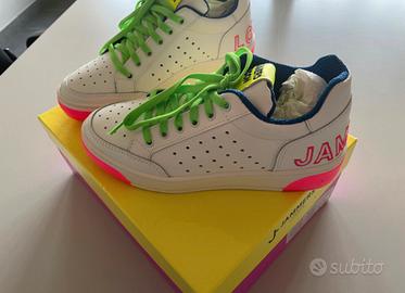 Sneaker jammers London