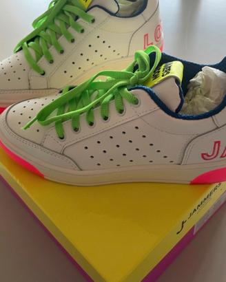 Sneaker jammers London