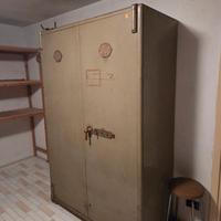 Cassaforte vintage LIPS VAGO SODAN