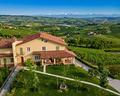 villa-di-400-m²-con-piu-di-5-locali-e-box-auto-dop