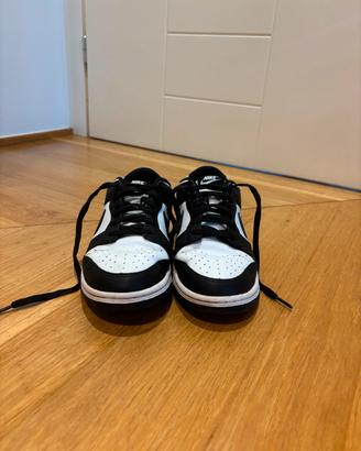 Nike Dunk Low Panda