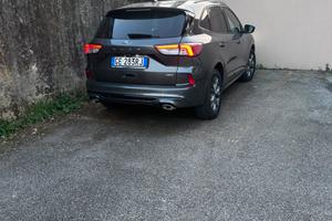 Ford Kuga PHEV