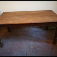 Tavolo in legno