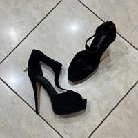 Scarpe TATA con zeppa e tacco a spillo