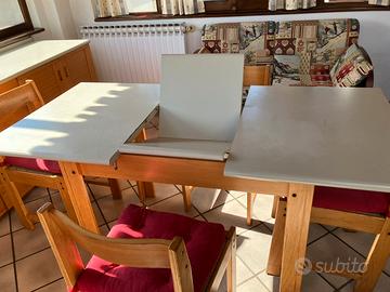 Tavolo cucina allungabile + 6 sedie
