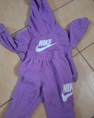 Tuta nike