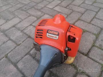 Decespugliatore rotto