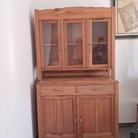 Credenza antica
