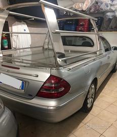 Porta corone funebre