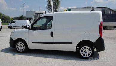 FIAT Doblò 1.6 SX 105 M-Jet