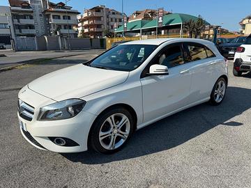MERCEDES-BENZ CLASSE A SPORT 180CDI110CV 130MILAKM
