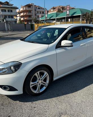 MERCEDES-BENZ CLASSE A SPORT 180CDI110CV 130MILAKM