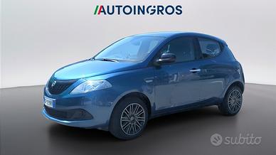 LANCIA Ypsilon 1.0 firefly hybrid Silver s&s 70cv