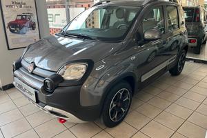 Fiat Panda Cross 1.0 hybrid 70cv full opt 19.000km