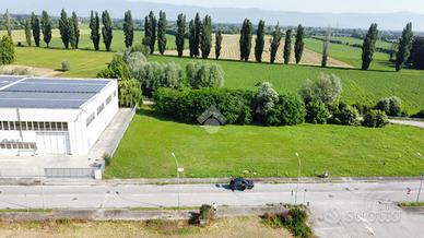 TERRENO A SAN PIETRO IN GU