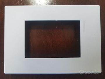 placche Bticino Axolute AIR bianco HW4803HD 3posti