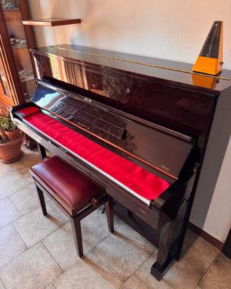 Pianoforte verticale a tre pedali Samick