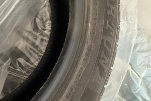 Gomme Invernali “Fortuna” 235/50 R19 106V