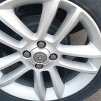 cerchi in lega da 17 opel