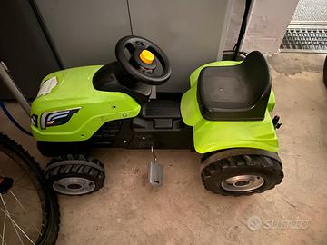 Trattore smoby a pedali