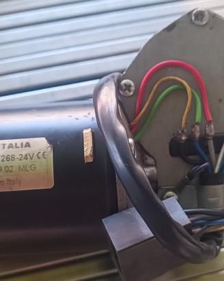 Motorino tergicristallo 24V