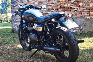 Triumph Bonneville T120 GoldLine del '22
