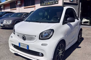Smart ForTwo BRABUS CARBONIO SCARICHI MINIGONNE