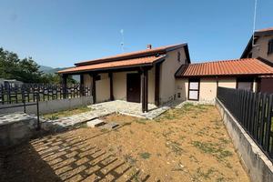 Villetta a schiera nuova costruzione-Vinchiaturo