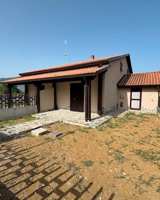 Villetta a schiera nuova costruzione-Vinchiaturo