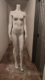 manichino Donna da vetrina 