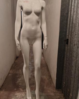manichino Donna da vetrina 