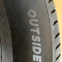 Gomme auto