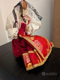 bambola artigianale Sardegna 