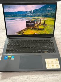 Pc Asus Vivobook i7 16/512 scheda grafica 4gb