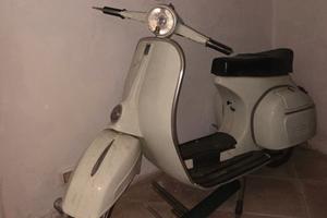 Vespa Piaggio 125 Super VNC1T del 1966