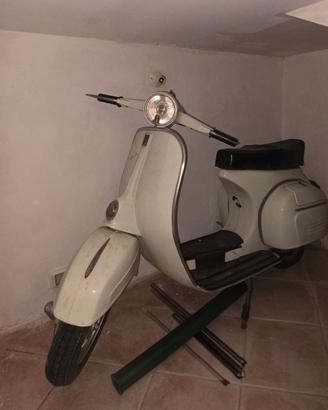 Vespa Piaggio 125 Super VNC1T del 1966