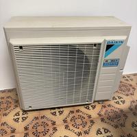 CLIMATIZZATORE DAIKIN CON DUE SPLIT DA SOFFITTO