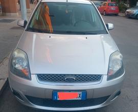 Ford Fiesta 1.4 TDCi 5p. Titanium