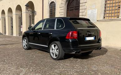 Porsche Cayenne S