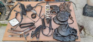 SUZUKI DR 650 DJABEL, RICAMBI VARI