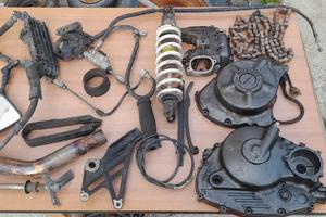 SUZUKI DR 650 DJABEL, RICAMBI VARI